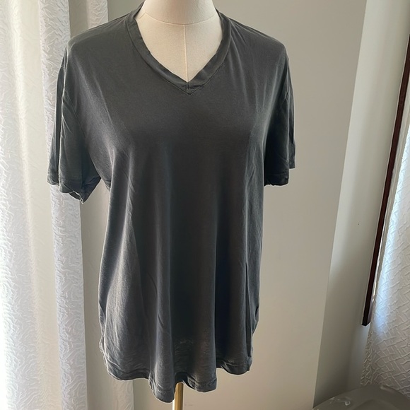 James Perse Tops - James Perse Size 1 Small EUC Classic Gray Asphalt V-Neck Top Cotton Shirt